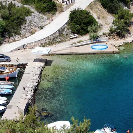 בית נופש Seaside House Sali, Dugi Otok - 16128 סאלי