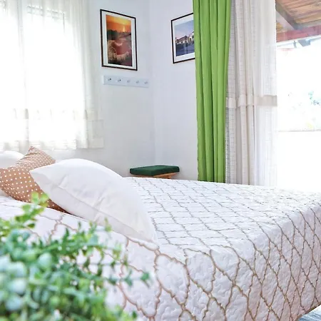 Seaside House Sali, Dugi Otok - 16128 * סאלי